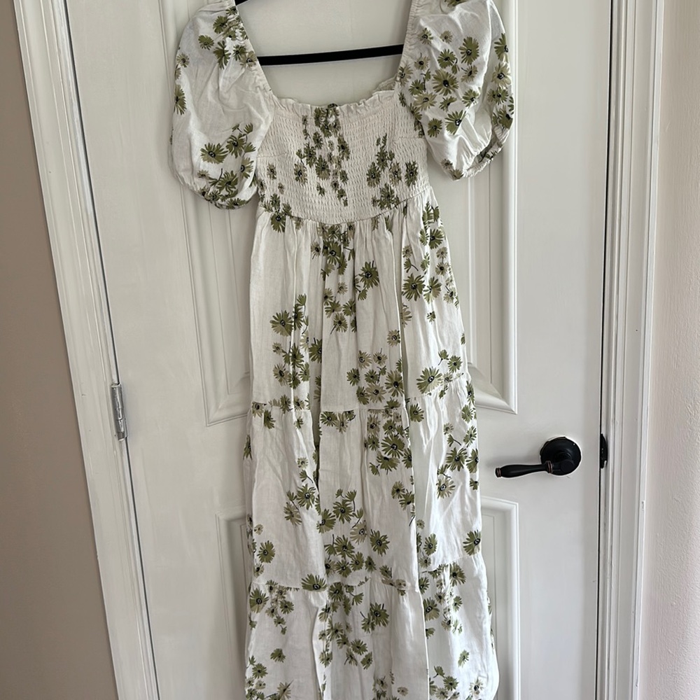Abercrombie green floral Smocked Bodice Poplin Midi Dress